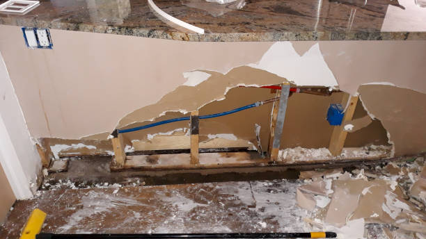 Water damage restoration insurance claims in AR